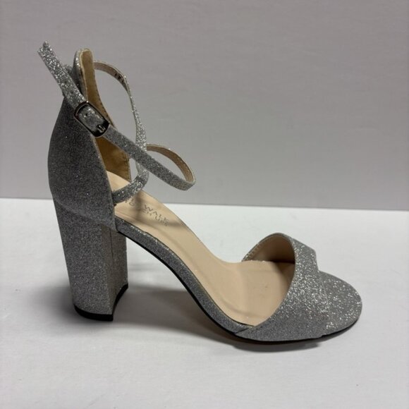 Touch Ups Women’s Jordy Silver Block Heel Sandals, Size 6 M - Picture 1 of 6